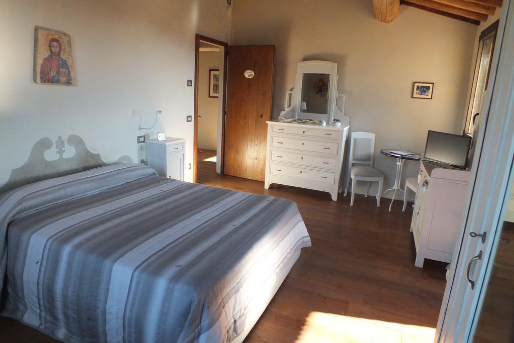 Casetta Dell'Uliveto Macchiascandona Habitación foto